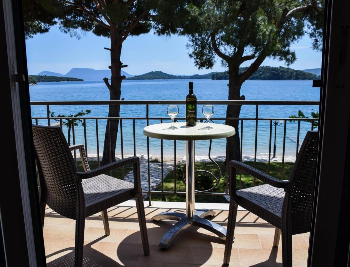 Marina Pansion Nydri (Lefkada) Exterior foto